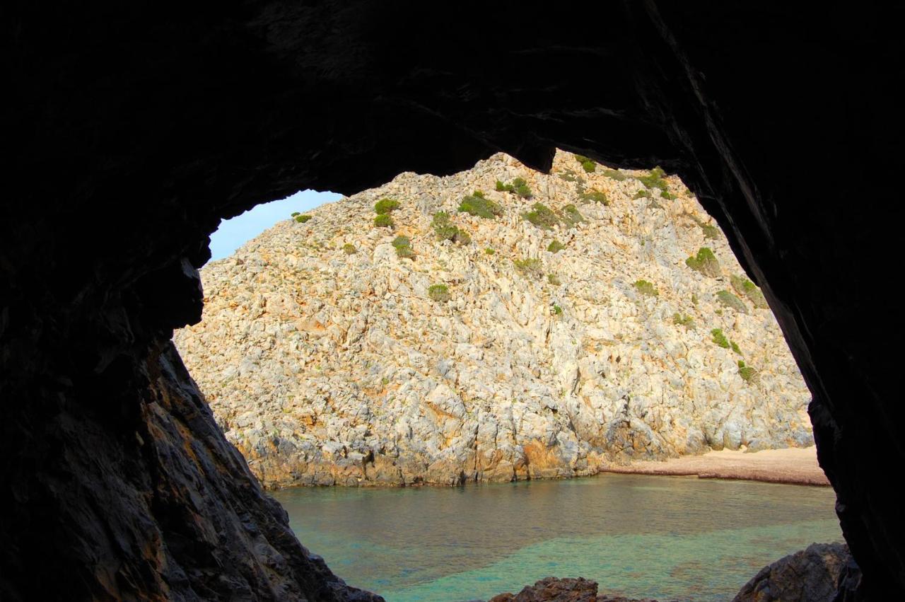 Il Rifugio Del Vecchio Bandito Iglesias Εξωτερικό φωτογραφία